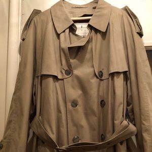 London Fog men’s classic double trench coat